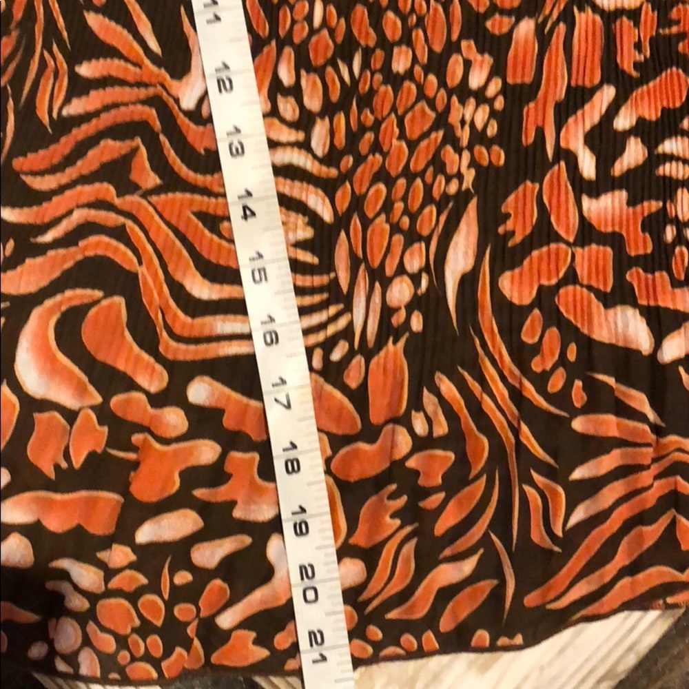 Blouse - Picture 8 of 8
